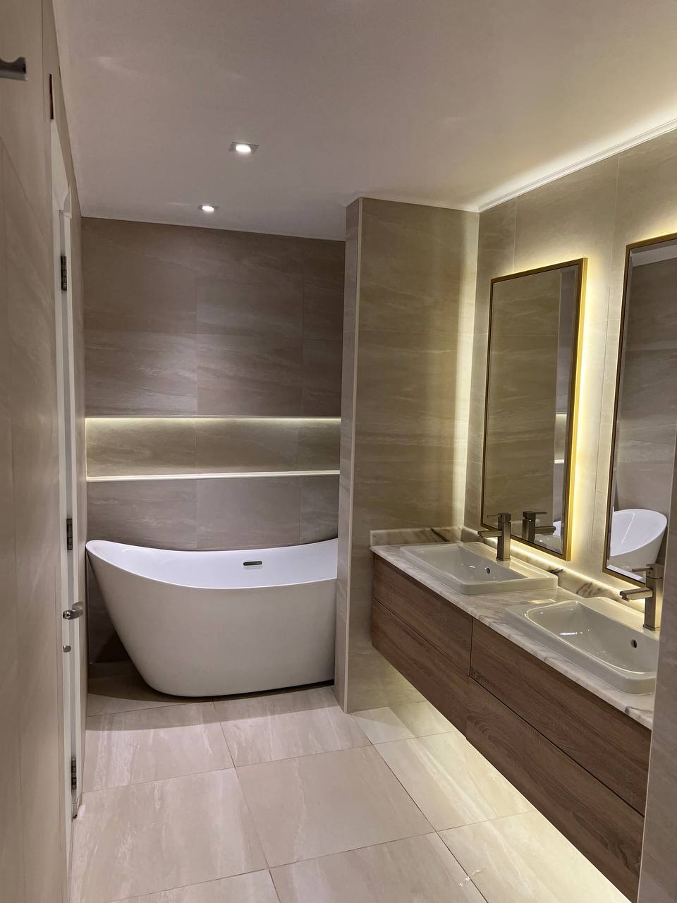 WhatsApp Image 2024-05-26 at 10.45.47_3907d20a